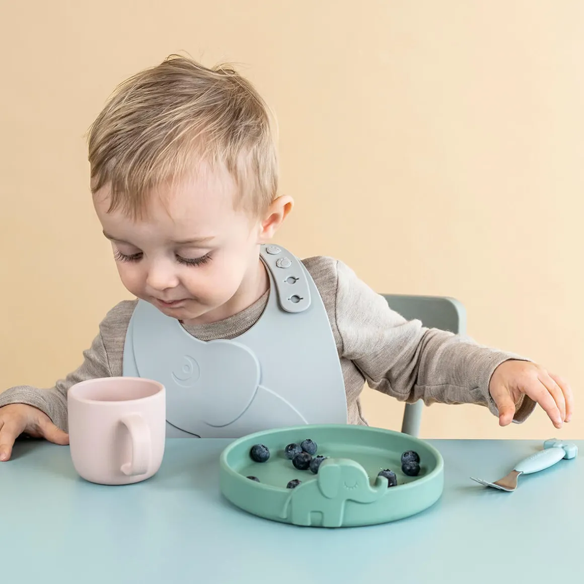 Peekaboo kop med 2 håndtag - Croco - Pudder