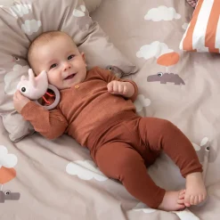 Sengesæt baby - Happy clouds - Pudder